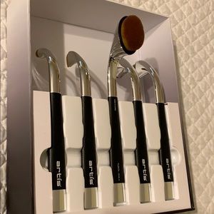 Artis 5 brush set